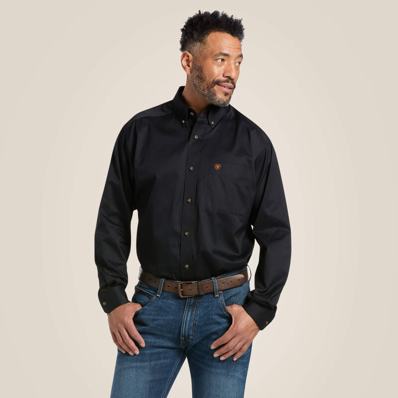 Camisa Classic Fit em Sarja Maciça