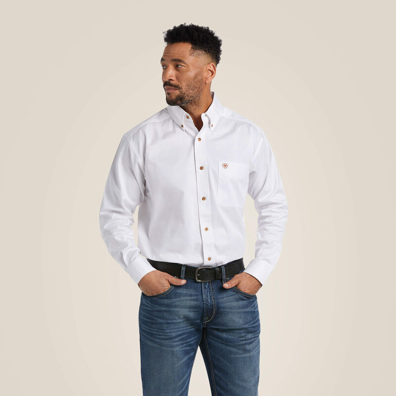 Camisa Classic Fit em Sarja Maciça