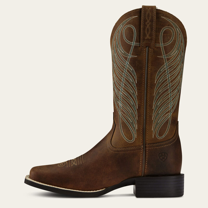 Round Up Wide Square Toe Western Boot