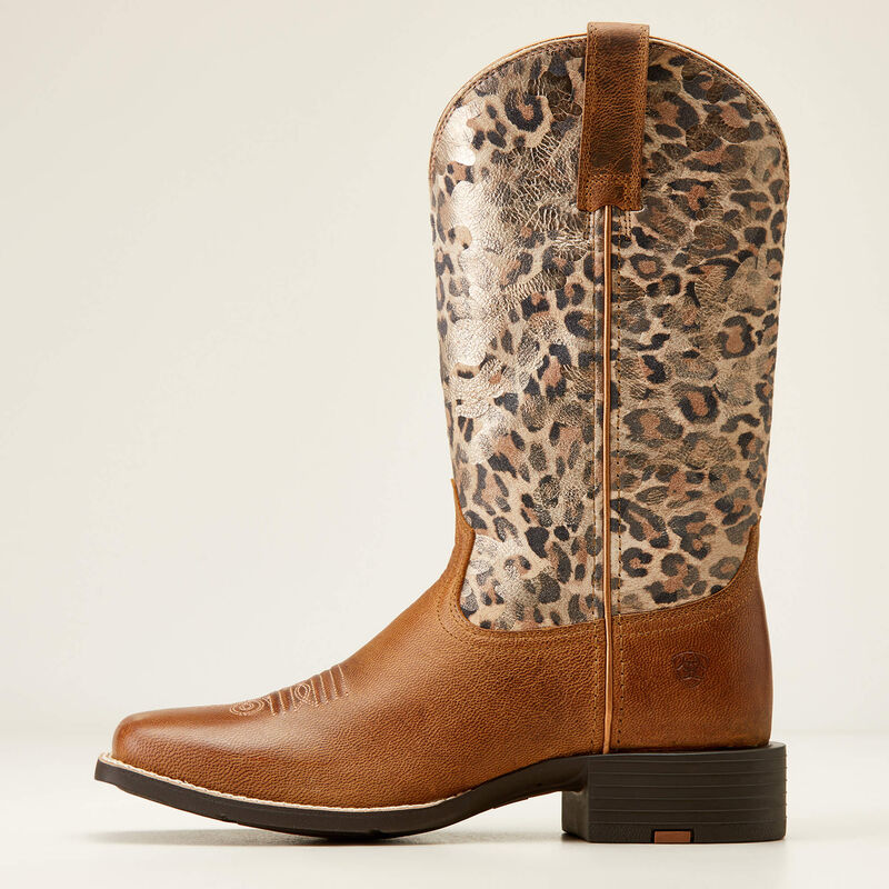 Round Up Wide Square Toe Western Boot